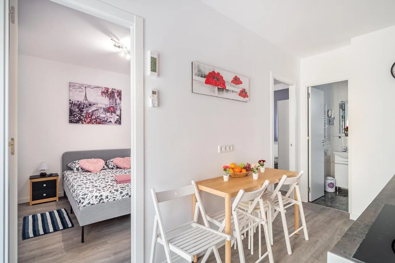Magic Badalona House 아파트 스페인