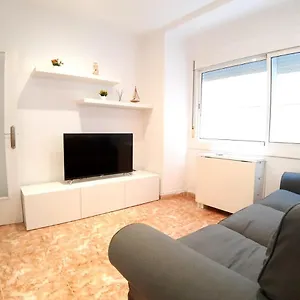 https://nuevo-apartamento-centro-de-blanes-a-20m-de-la-playa.topcostabravahotels.com