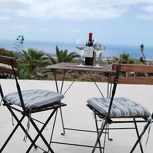 https://zoe.in-canary-islands.com